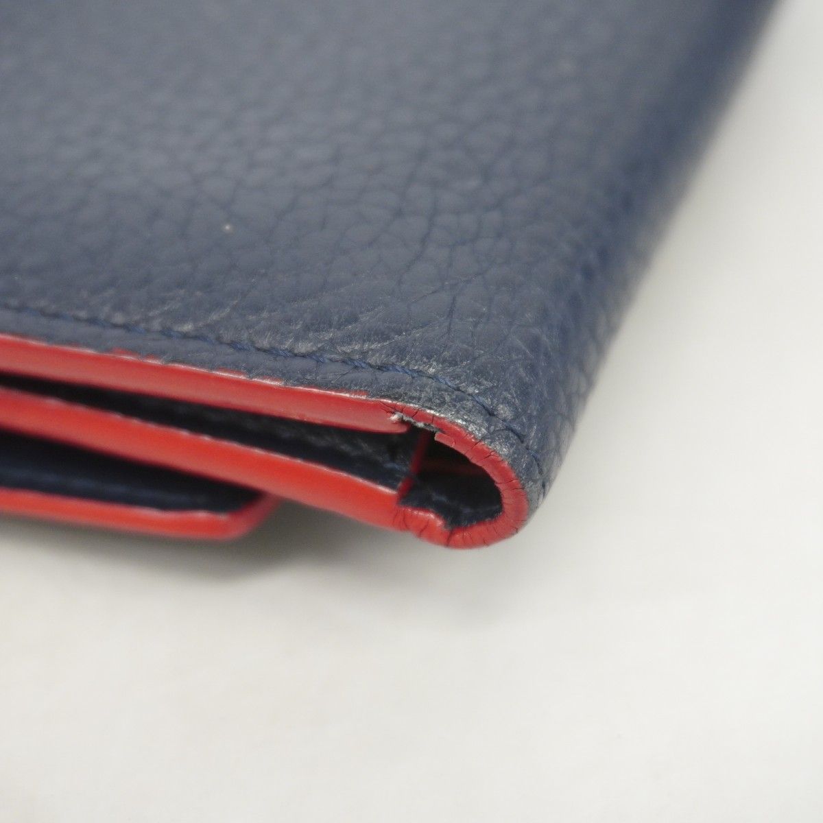 Louis Vuitton Trifold Wallet Taurillon Portefeuille Capucines Compact Marie — view 5