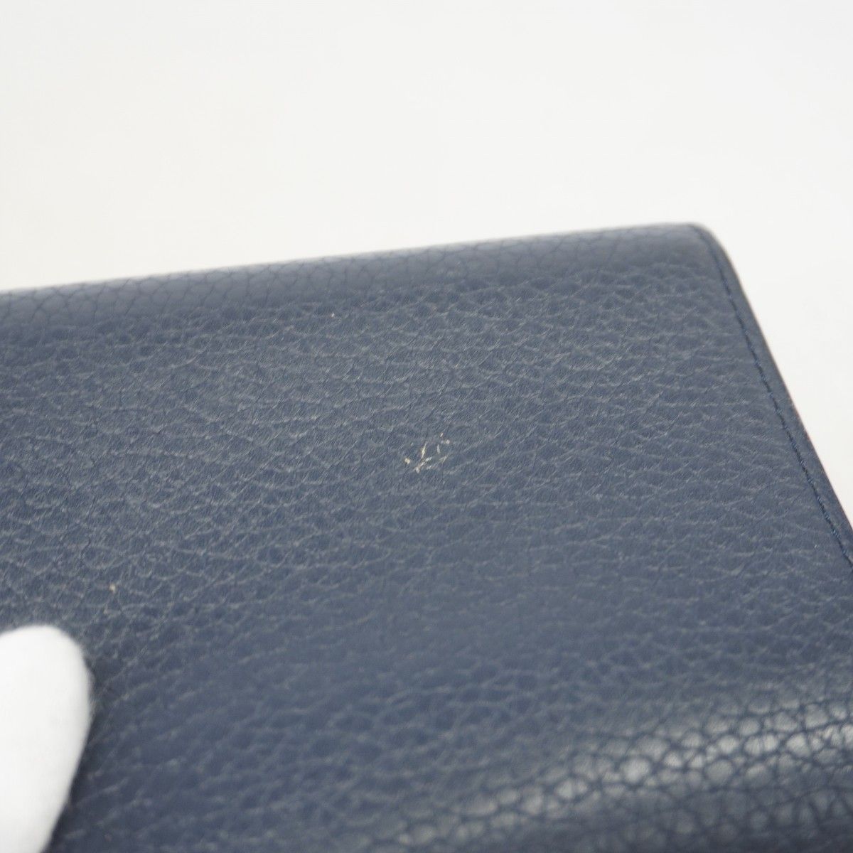 Louis Vuitton Trifold Wallet Taurillon Portefeuille Capucines Compact Marie — view 6