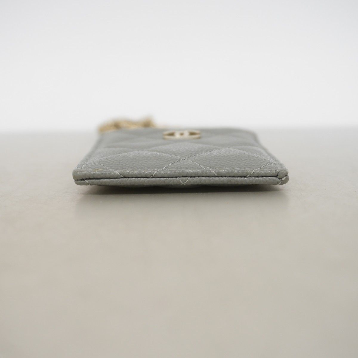 Chanel Card Case Quilted Caviar Leather Gray Champagne Gold — view 2