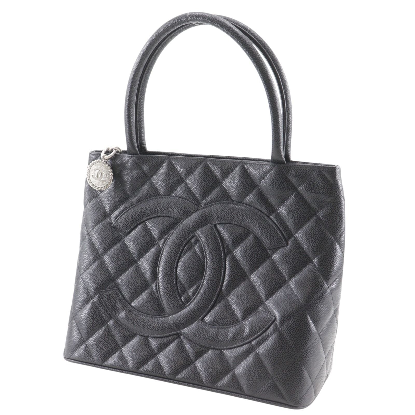 Chanel Reissue Tote Caviar Leather Black — view 2