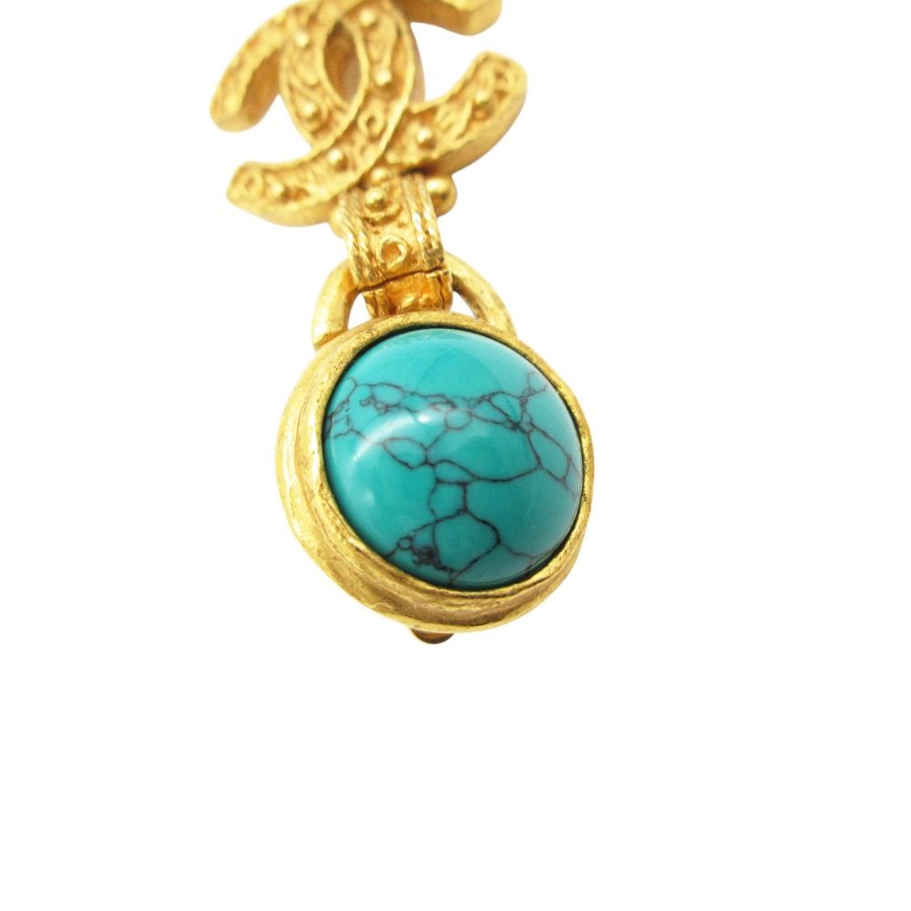 Chanel Earrings koizblue CC Logo Gold — view 4