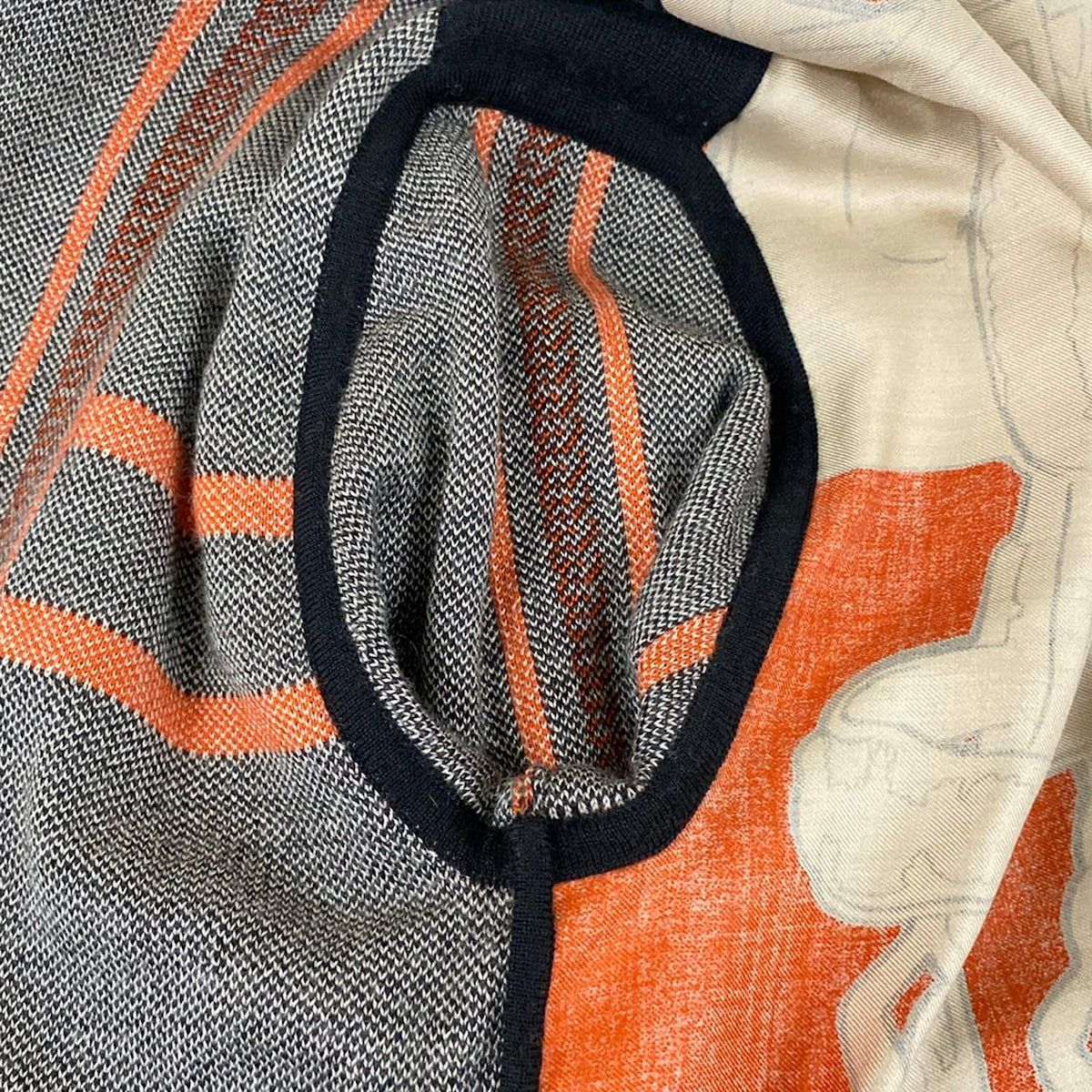 Hermes Long Sleeve Sweater 36 S Orange Chain Cashmere Silk — view 9