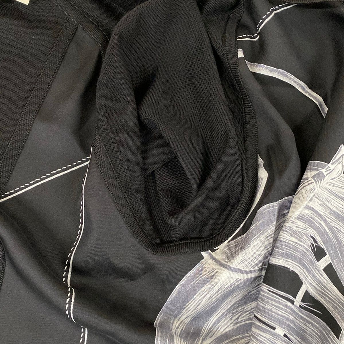 Hermes Cardigan 42 L Black Light Gray Long Sleeve Long Length Cashmere Silk — view 9