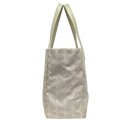 Chanel Tote New Travel Line MM Light Pink Ivory Leather — view 4