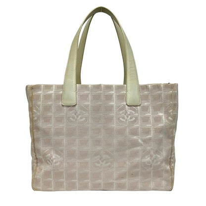 Chanel Tote New Travel Line MM Light Pink Ivory Leather — view 3