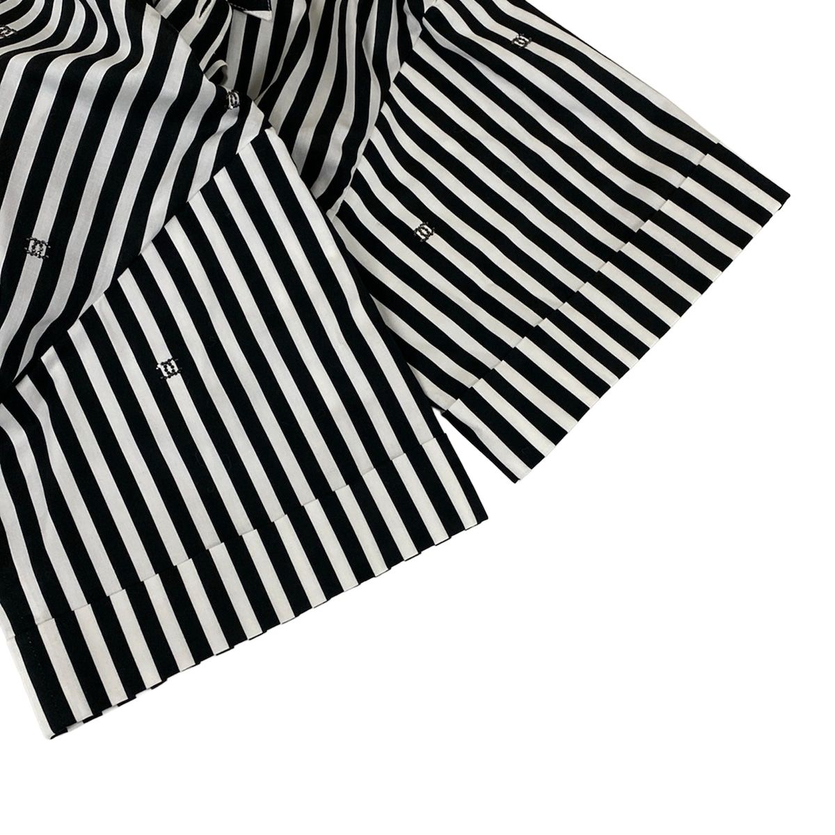 Chanel Short Sleeve Shirt Blouse 34 S White CC Logo Stripe Rhinestone Cotton — view 6