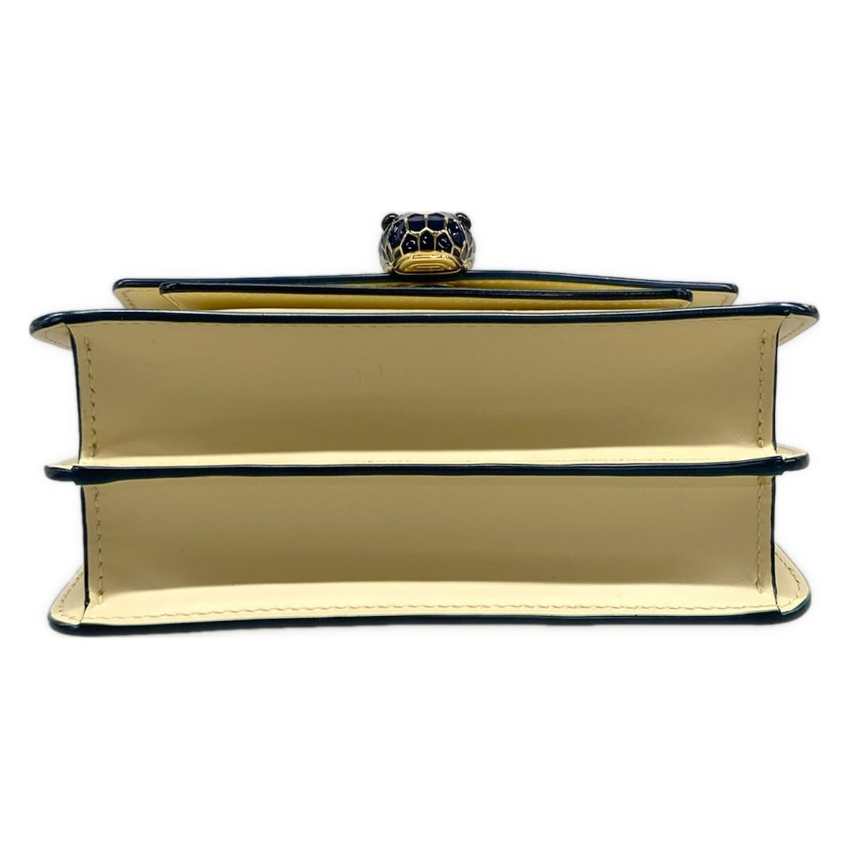Bvlgari Bulgari Shoulder Bag Serpenti Forever Cross Ivory Chain Leather — view 5