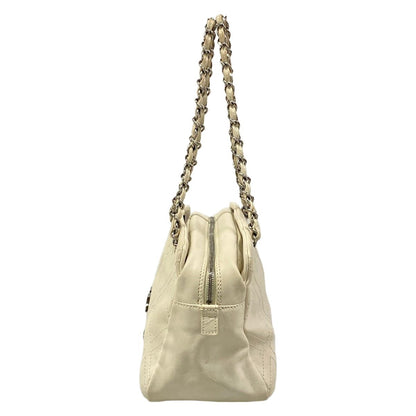 Chanel Shoulder Bag Diamond Stitch Ivory Chain CC Logo Silver Jumbo Leather — view 4
