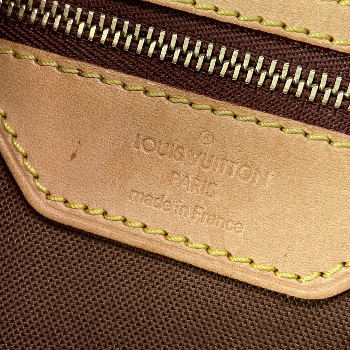 Louis Vuitton Shoulder Bag Monogram Batignolles Vertical — view 8