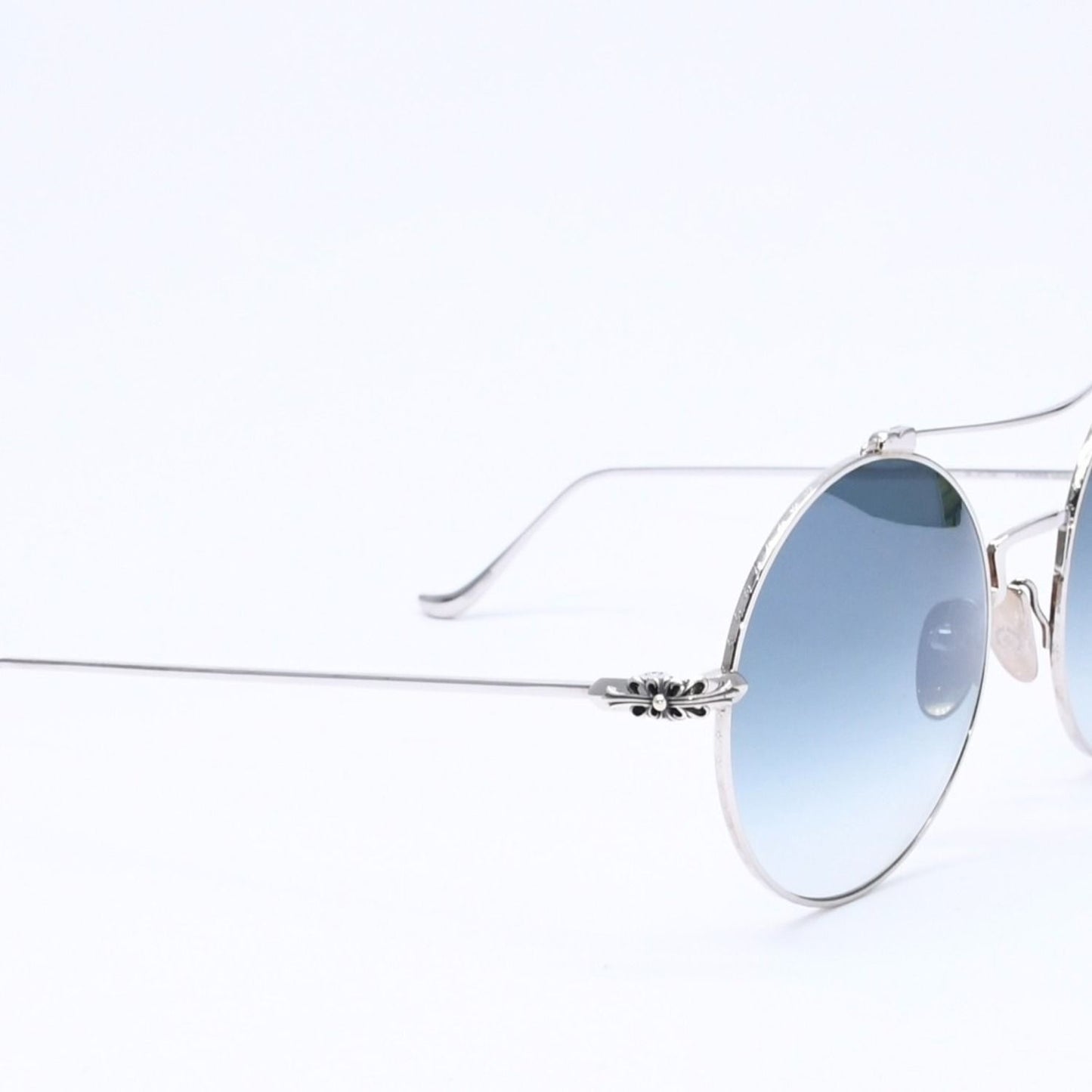 Chrome Hearts Prawn Queen Round Sunglasses 54 Gradation Eyewear — view 3