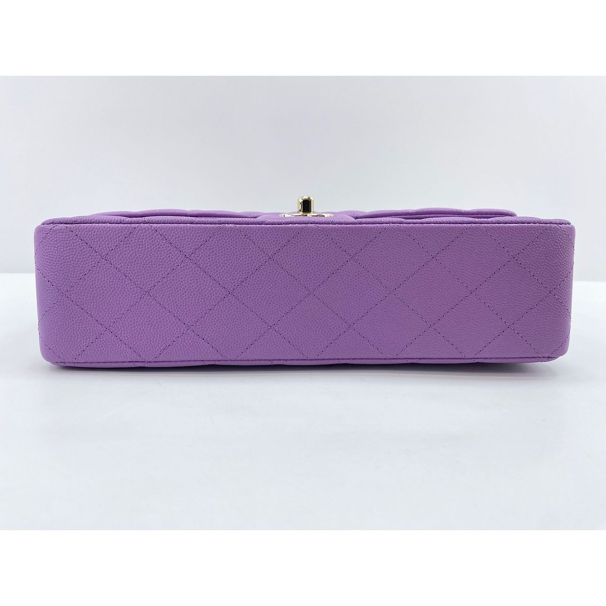 Chanel Shoulder Bag Quilted 25 — view 6