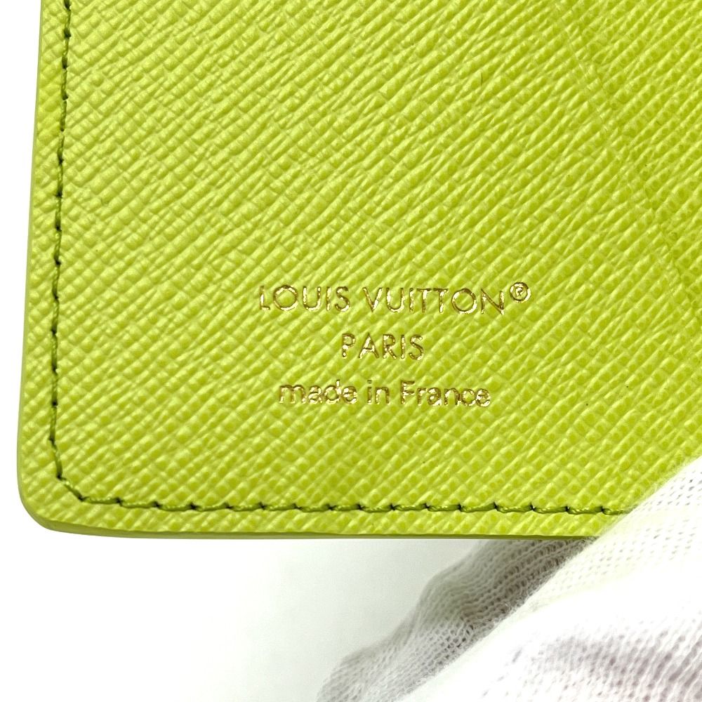 Louis Vuitton Card Case Organizer de Poche Leather Pistachio Green — view 7