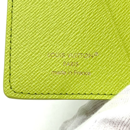 Louis Vuitton Card Case Organizer de Poche Leather Pistachio Green — view 7