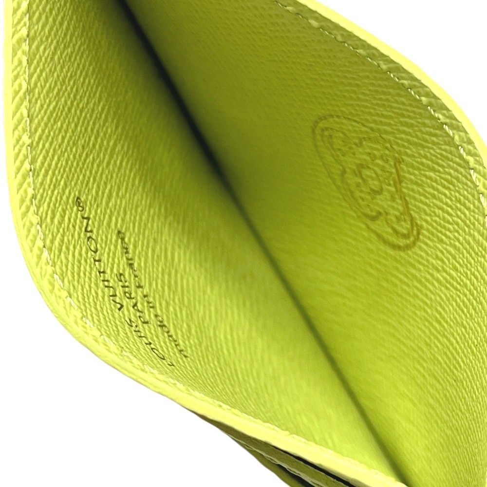 Louis Vuitton Card Case Holder Double Leather Pistachio Green — view 8