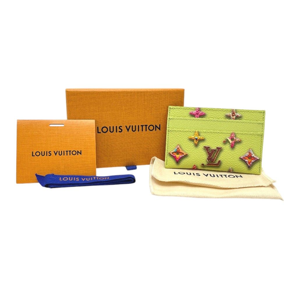 Louis Vuitton Card Case Holder Double Leather Pistachio Green — view 9