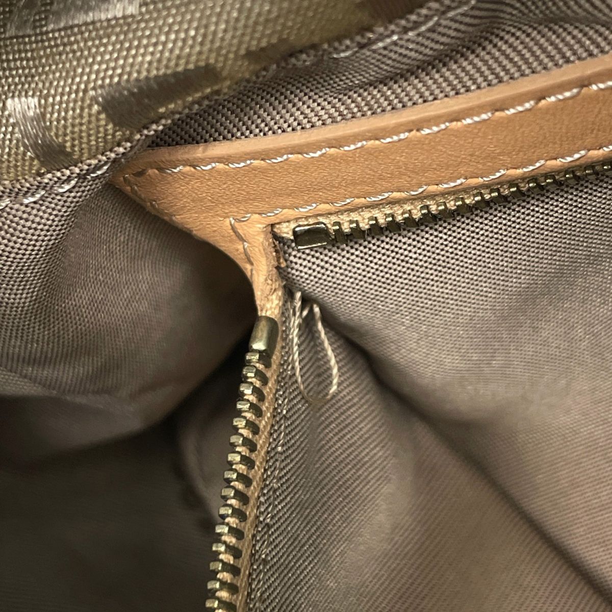 Fendi Handbag Zucchino Pattern Mamma Baguette Canvas Beige — view 6