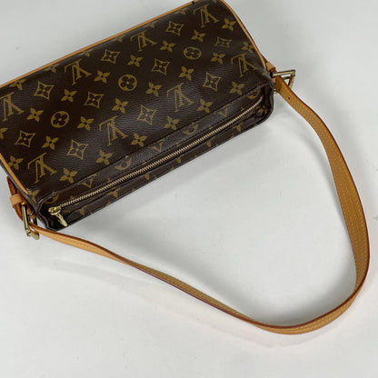 Louis Vuitton MM Shoulder Bag Monogram Brown — view 7
