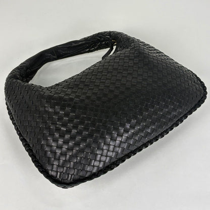 Bottega Veneta Intretchart Shoulder Bag Hobo Leather Black — view 2