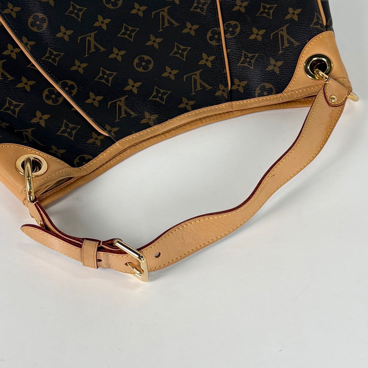 Louis Vuitton Galleria PM Shoulder Bag Monogram Brown — view 8