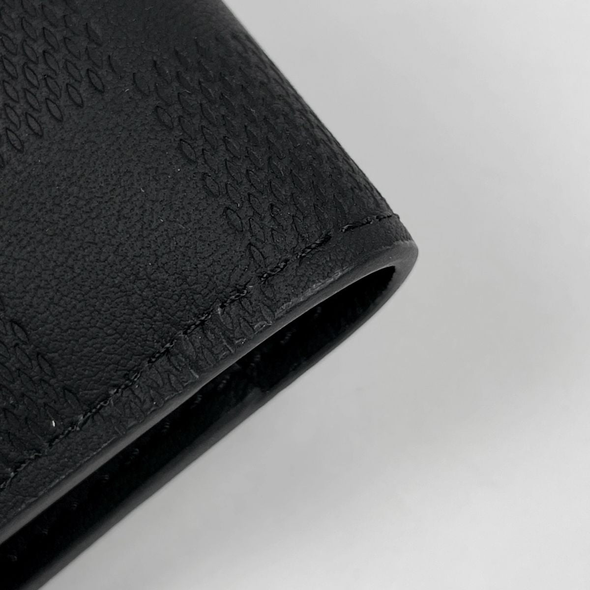 Louis Vuitton Portefeuille Multiple Bifold Wallet Damier Infini Onyx — view 3