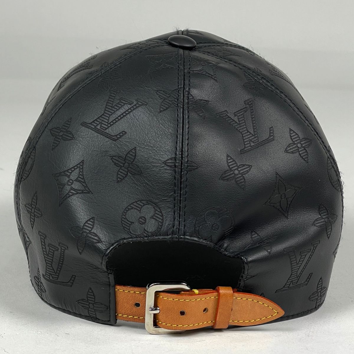 Louis Vuitton Cap Monogram Shadow Hat Leather Noir — view 2