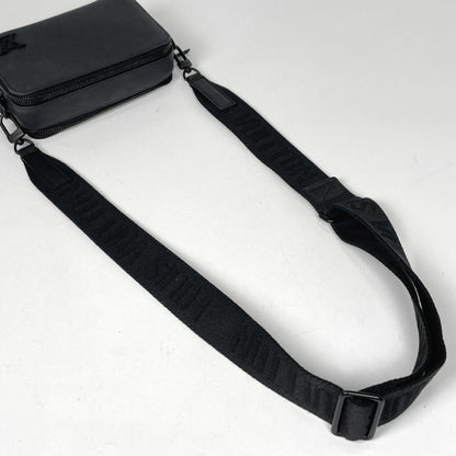 Louis Vuitton Alpha Wearable Wallet Shoulder Bag LV Aerogram Leather Noir — view 6