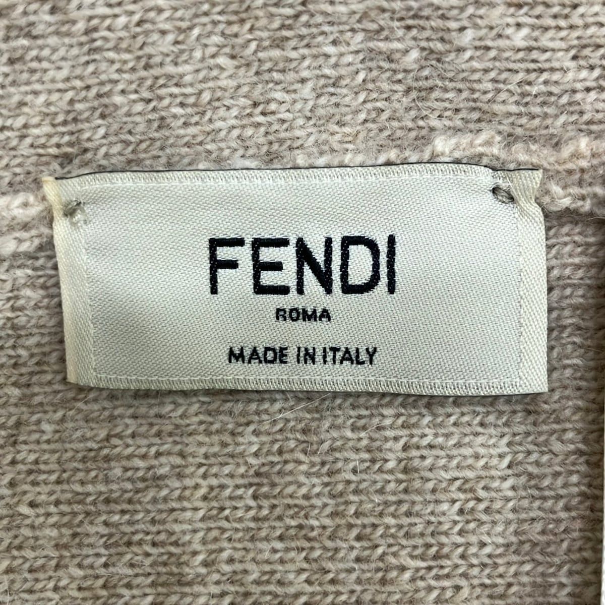 Fendi Knit Hat Ukuran S M Beige Lame Logo Wool Cashmere — view 4