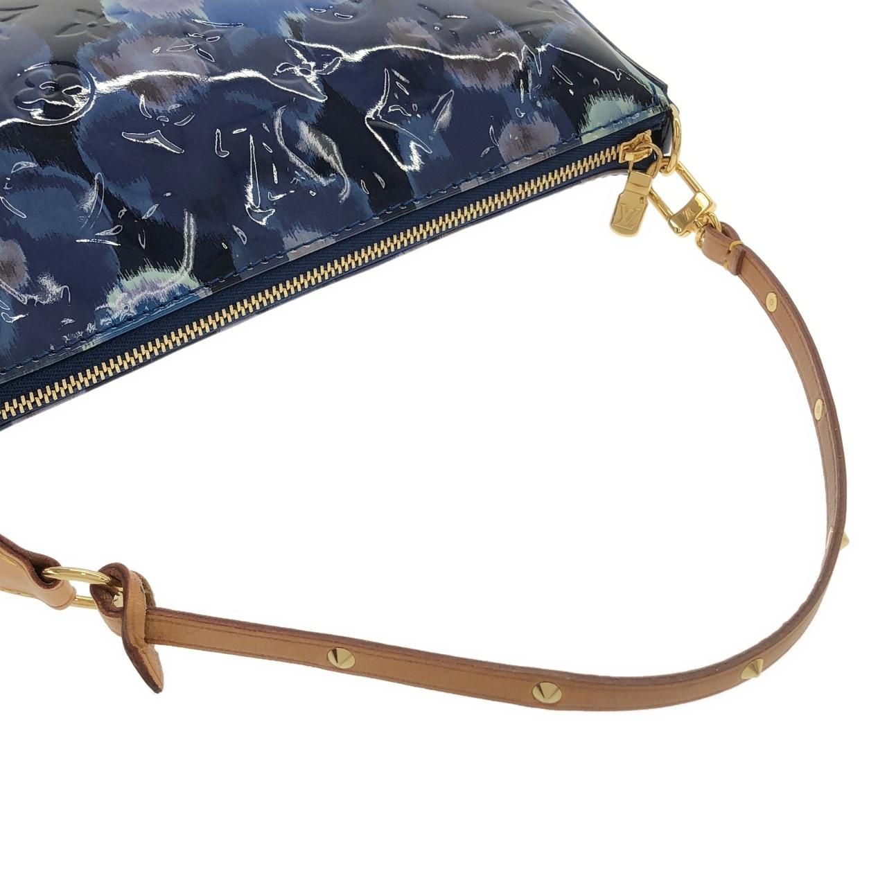 Louis Vuitton Monogram Vernis Flower Icat Pochette Soir Pouch — view 8