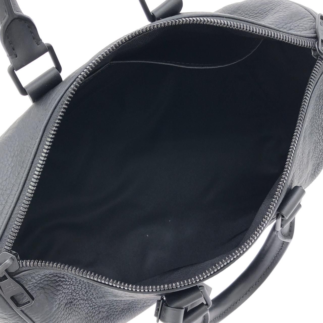 Louis Vuitton Taurillon Monogram Keepall Bandouliere 35 Boston — view 8