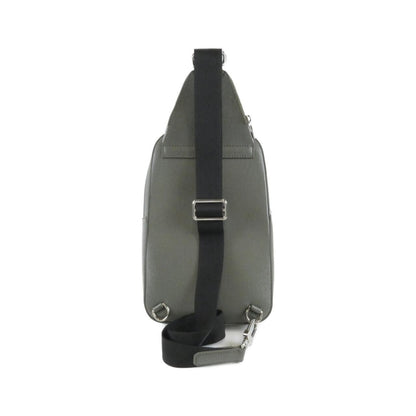 Louis Vuitton Taiga Avenue Sling — view 2