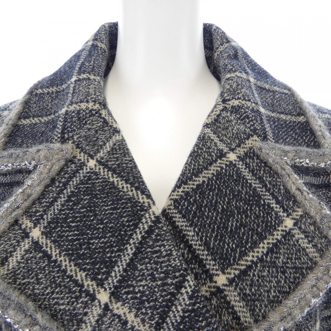 Chanel Metiers D'art Look 21 Jacket — view 6