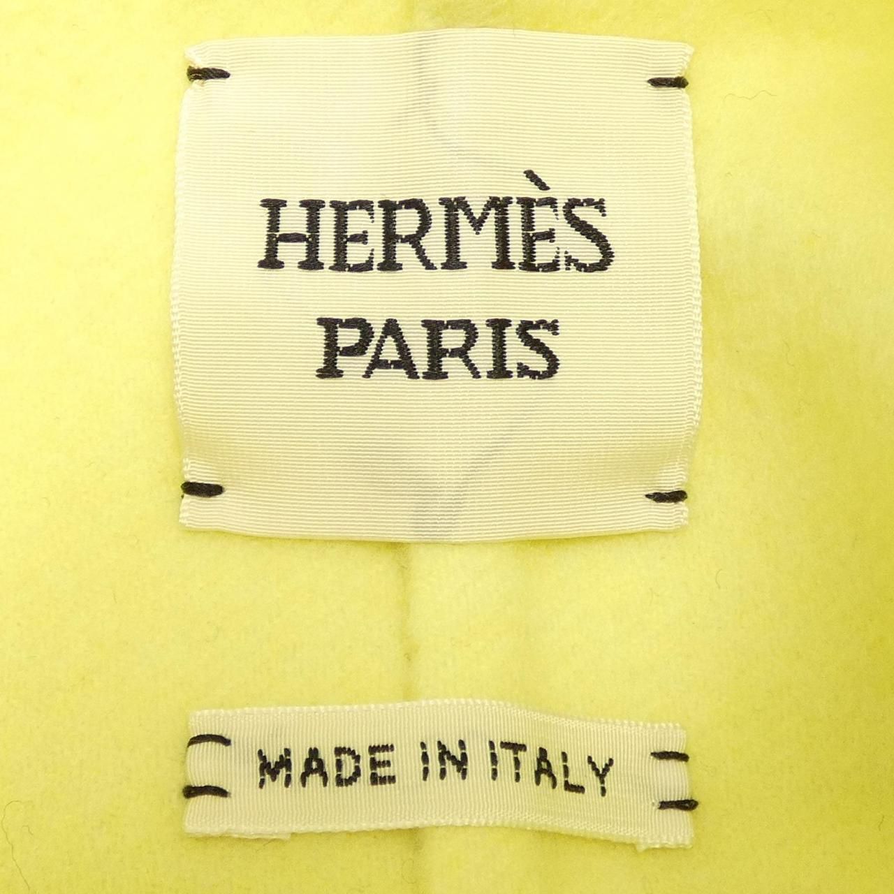 Hermes Coat Yellow — view 4