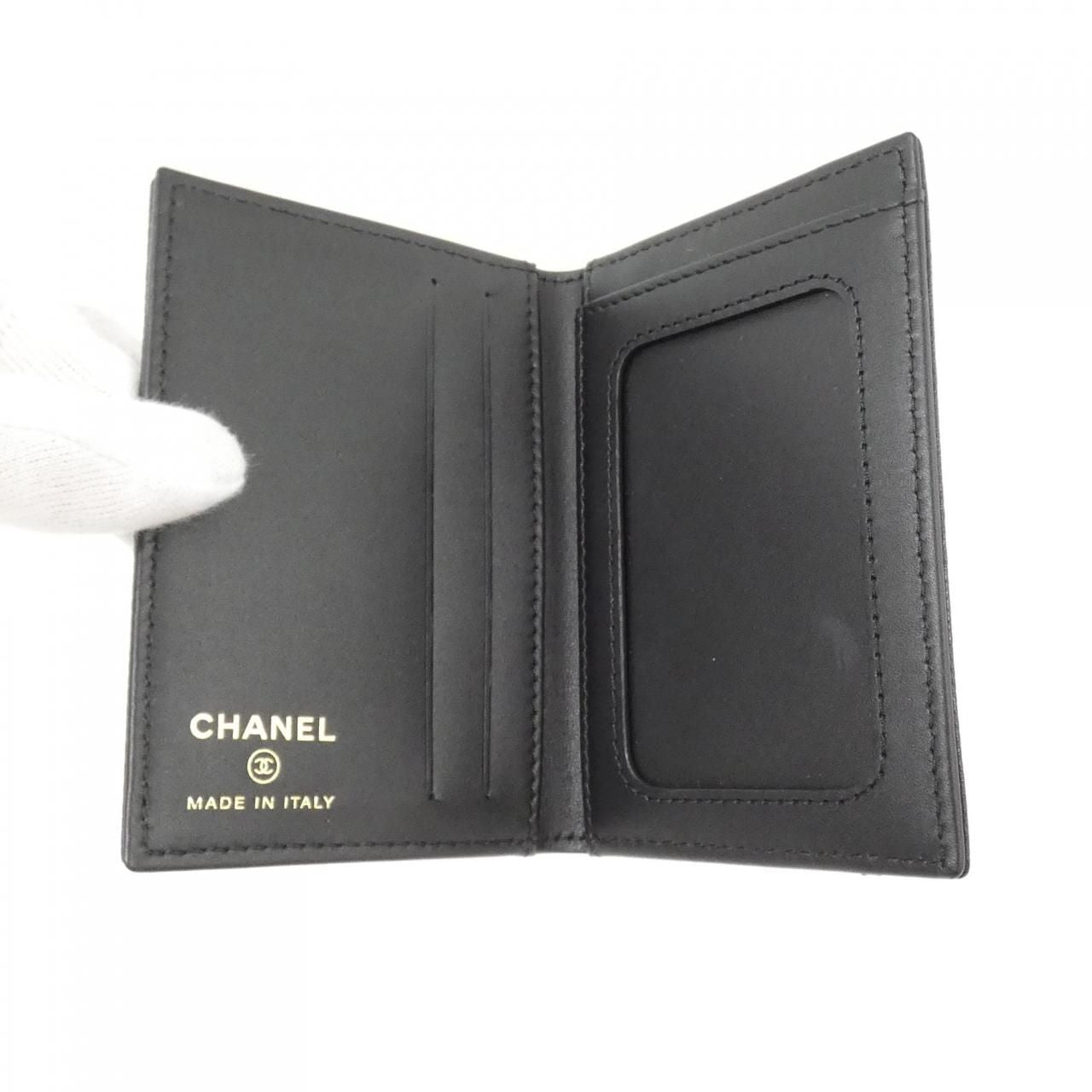 Chanel Timeless CC Line Card Case — view 4