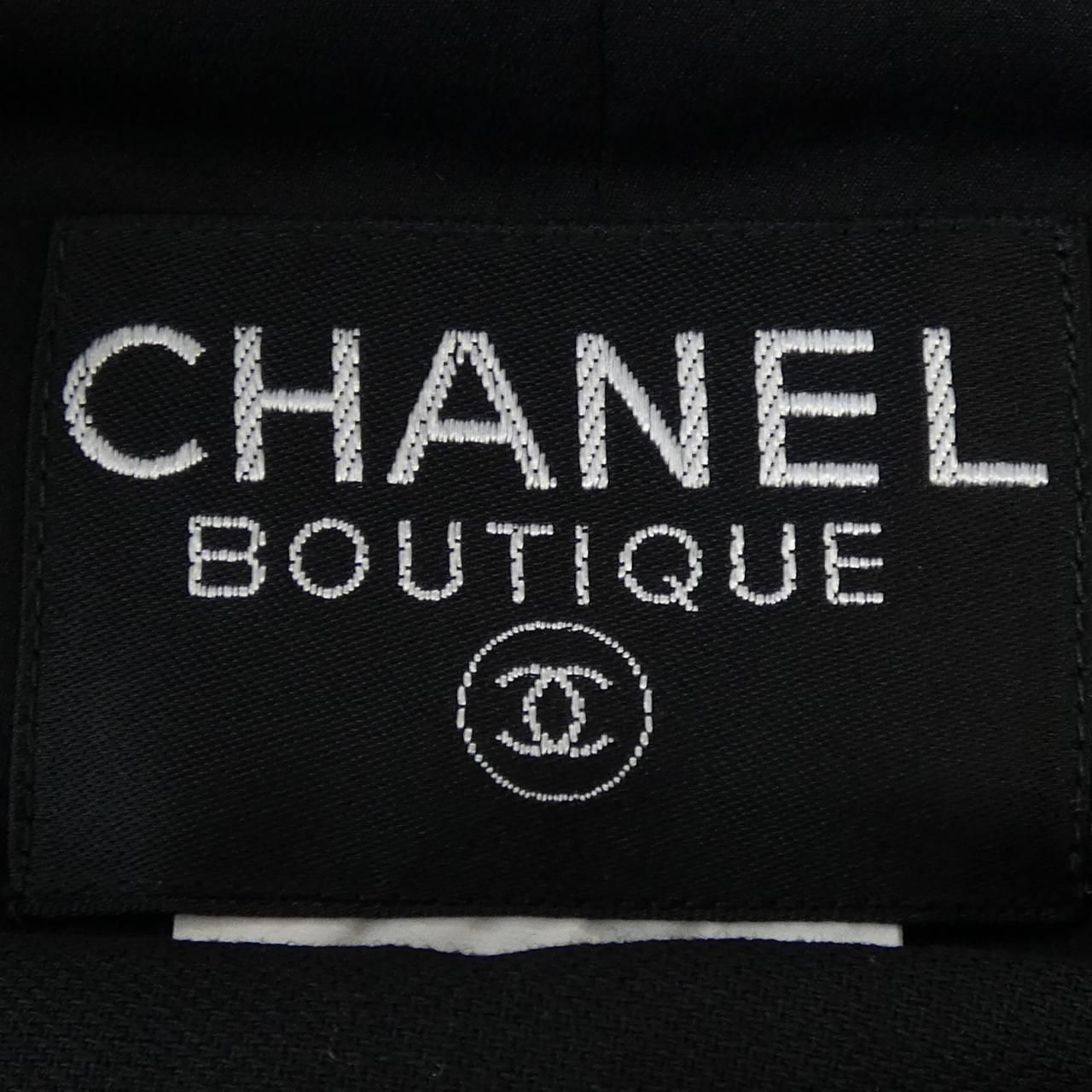 Chanel Vintage 97 P Jacket — view 5