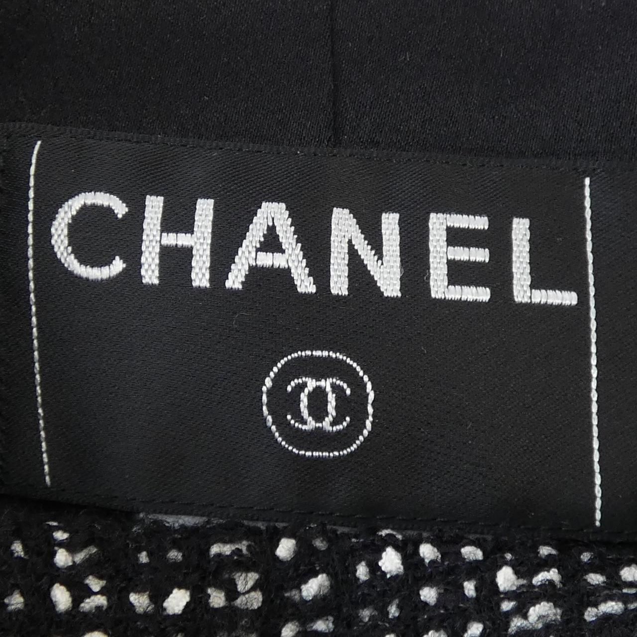 Chanel Vintage Coat Black — view 5