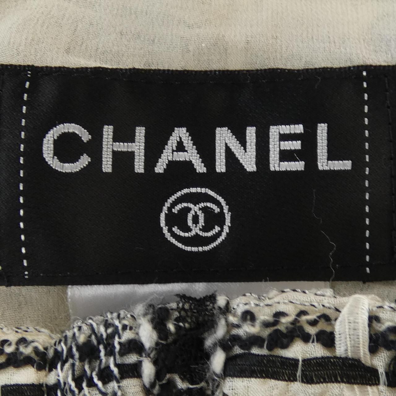 Chanel Vintage Coat Black — view 5