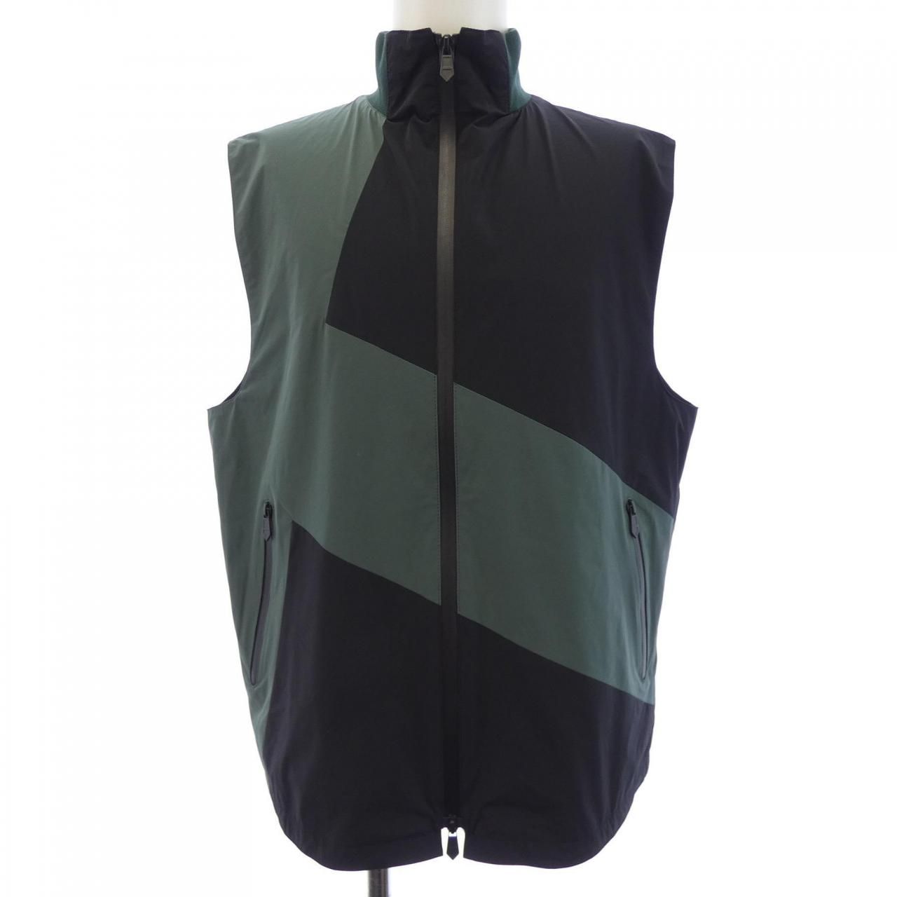 Hermes Vest Black