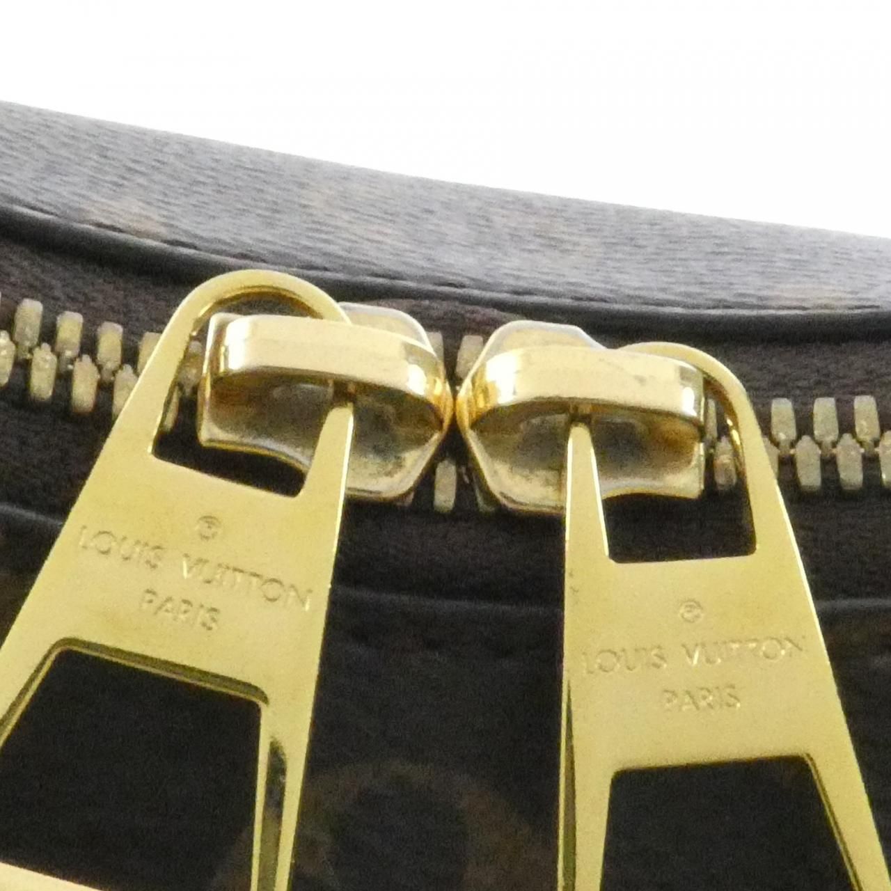 Louis Vuitton Monogram Odeon MM Shoulder — view 5