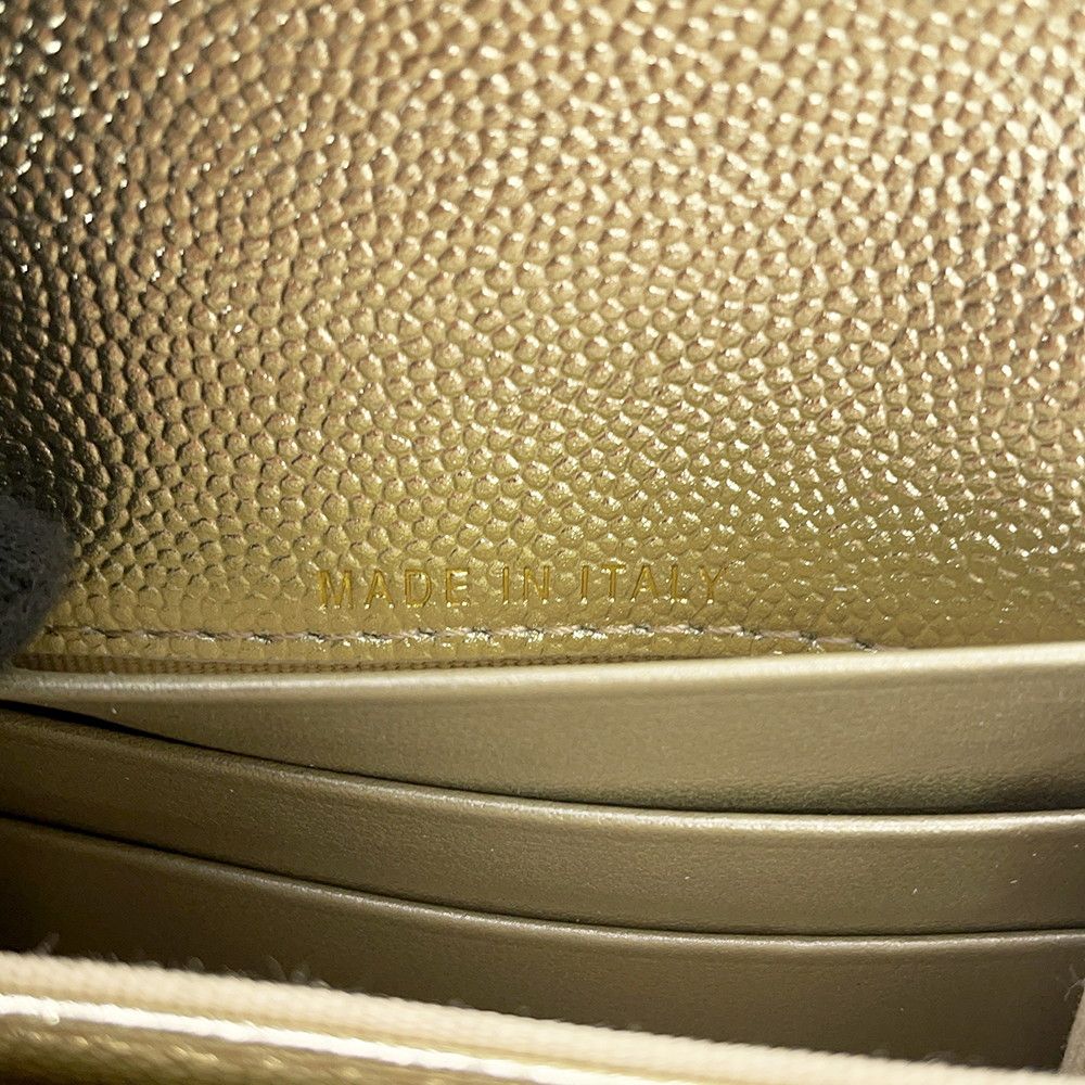 Chanel Bi Foldwallet CC Logo Small Flap Wallet Caviar Leather — view 7