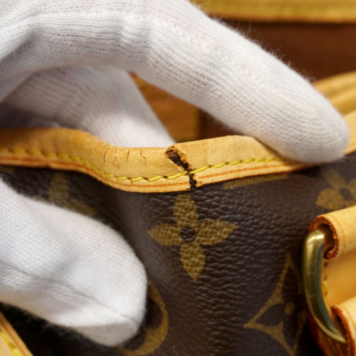 Louis Vuitton Handbag Monogram Batignolles Brown — view 6