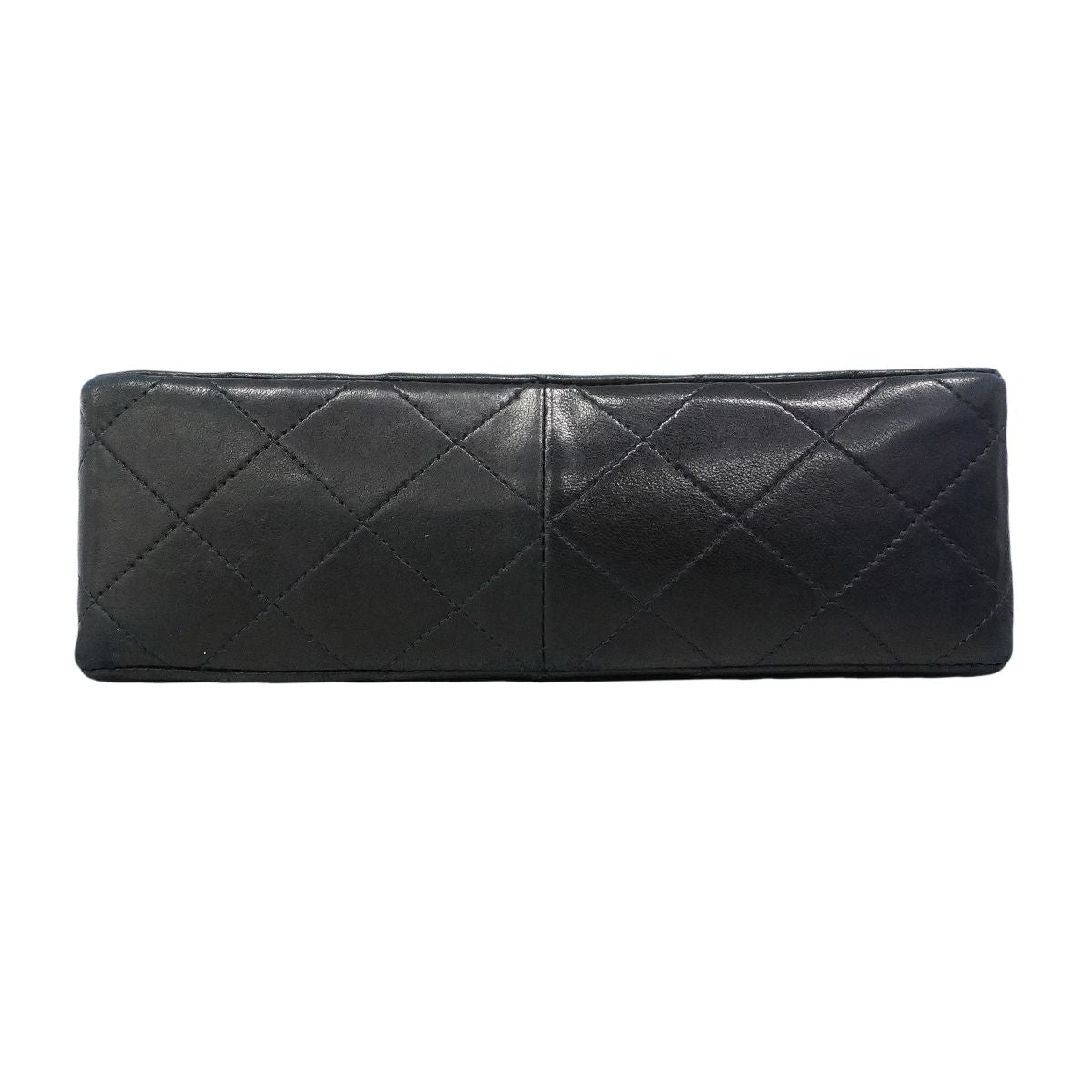 Chanel Shoulder Bag Quilted Lambskin Black Gold — view 3