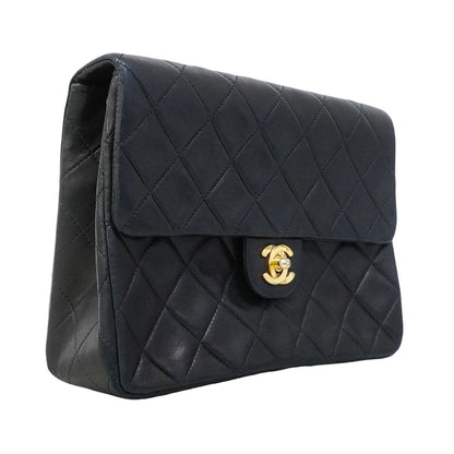 Chanel Shoulder Bag Quilted Lambskin Black Gold — view 2