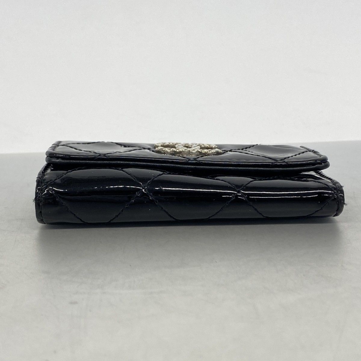 Chanel Key Case Patent Leather Black Silver Key Holder — view 2