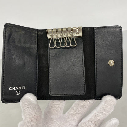 Chanel Key Case Patent Leather Black Silver Key Holder — view 3