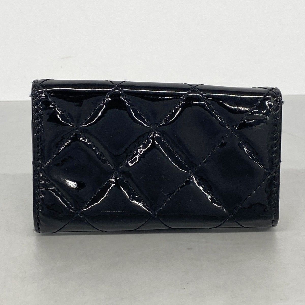 Chanel Key Case Patent Leather Black Silver Key Holder — view 8