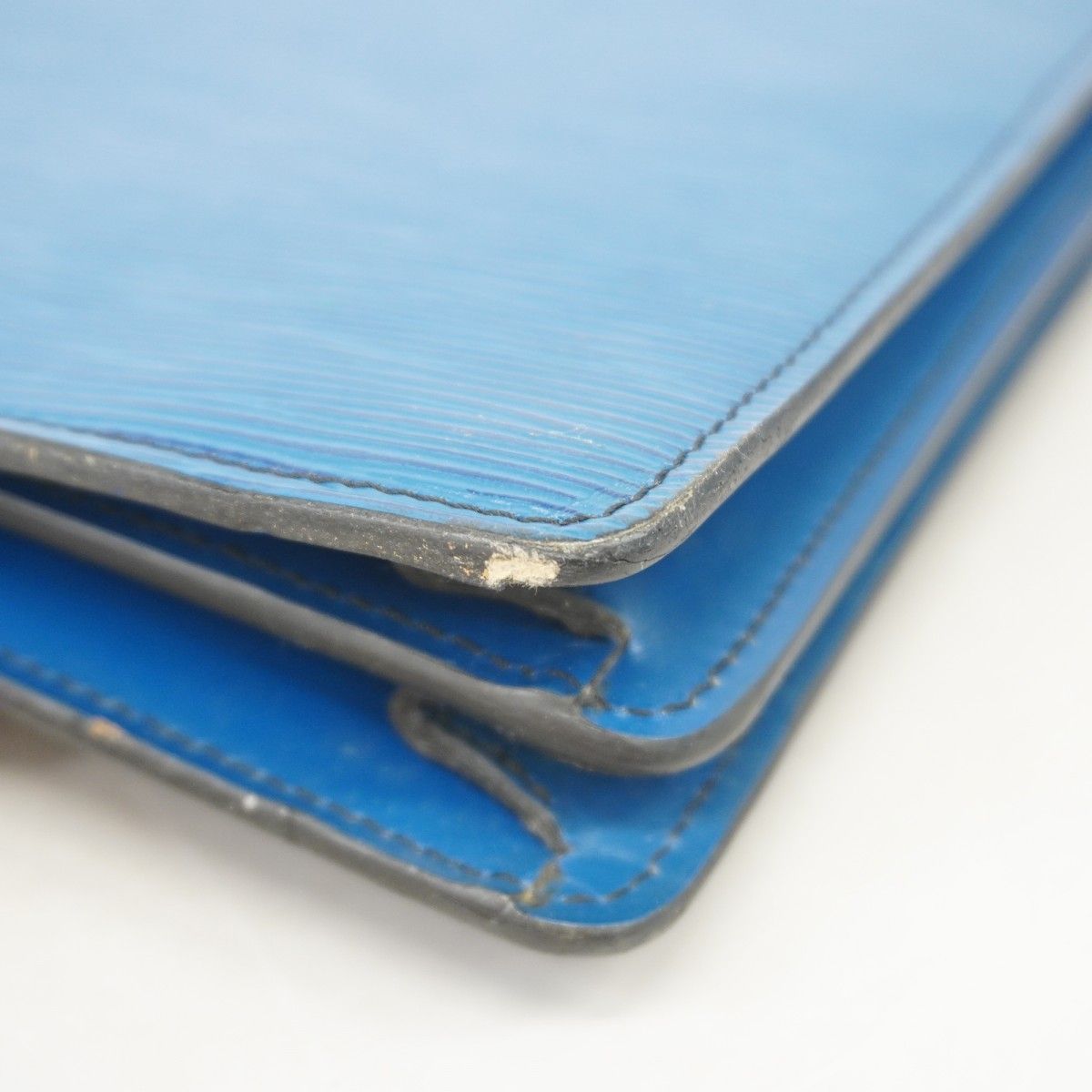 Louis Vuitton Briefcase Epi Blue — view 6