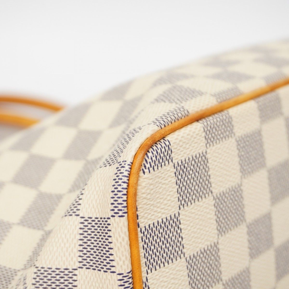 Louis Vuitton Tote Damier Azur Saleya PM White — view 7