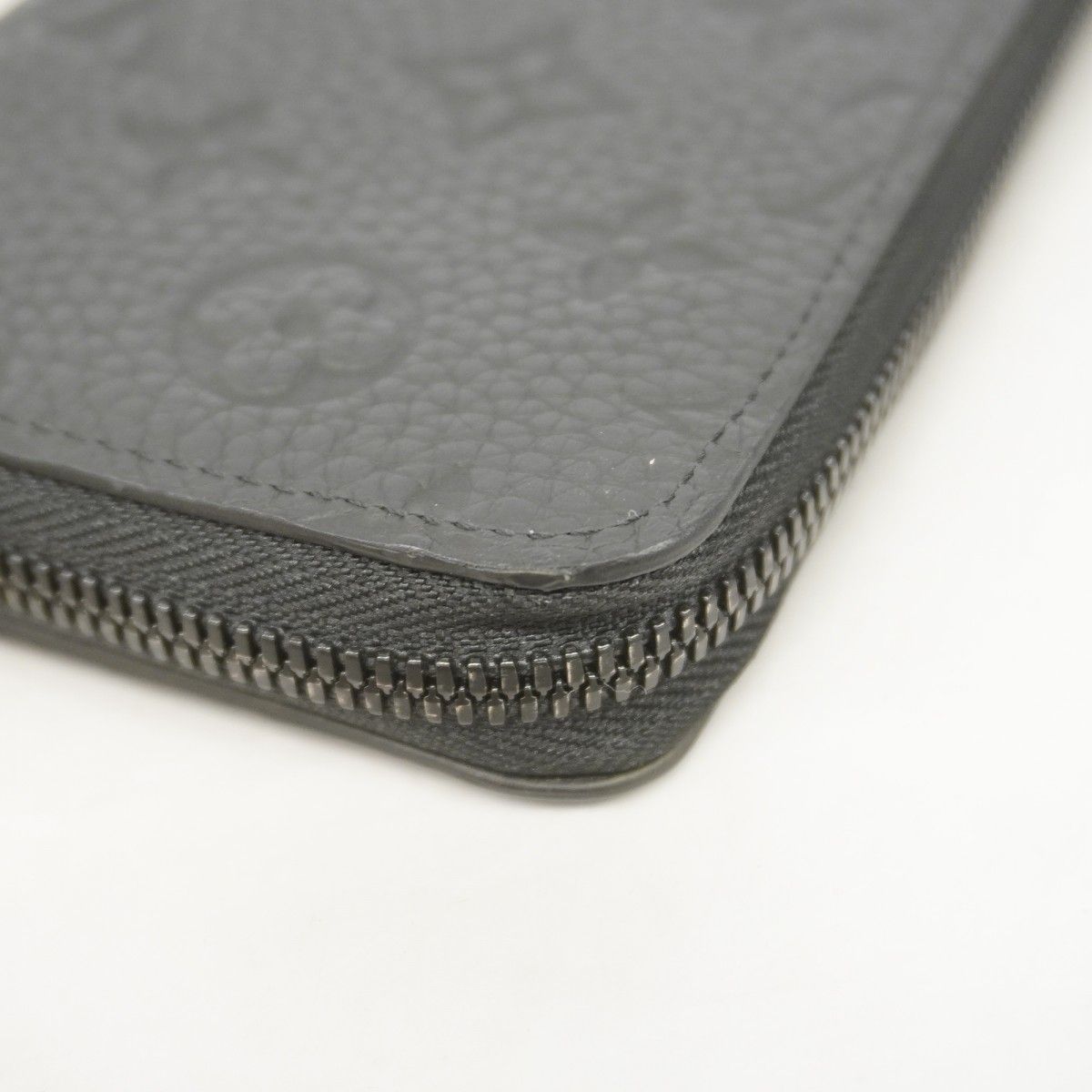 Louis Vuitton Wallet Monogram Taurillon Zippy Walletvertical Noir — view 6