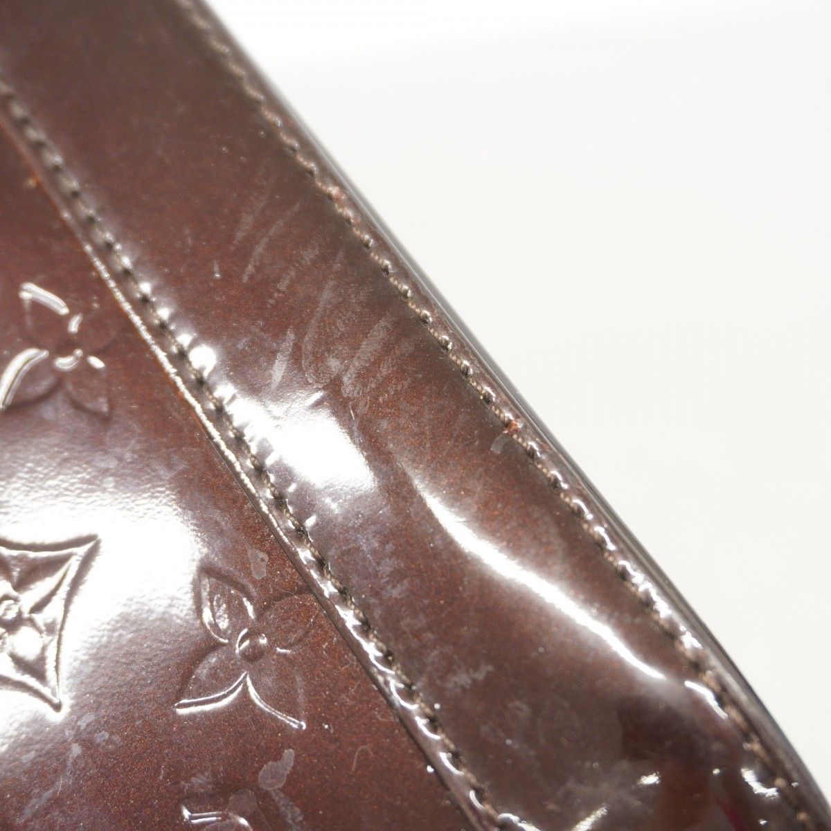 Louis Vuitton Handbag Vernis Alma BB Amarante 2-Way — view 6