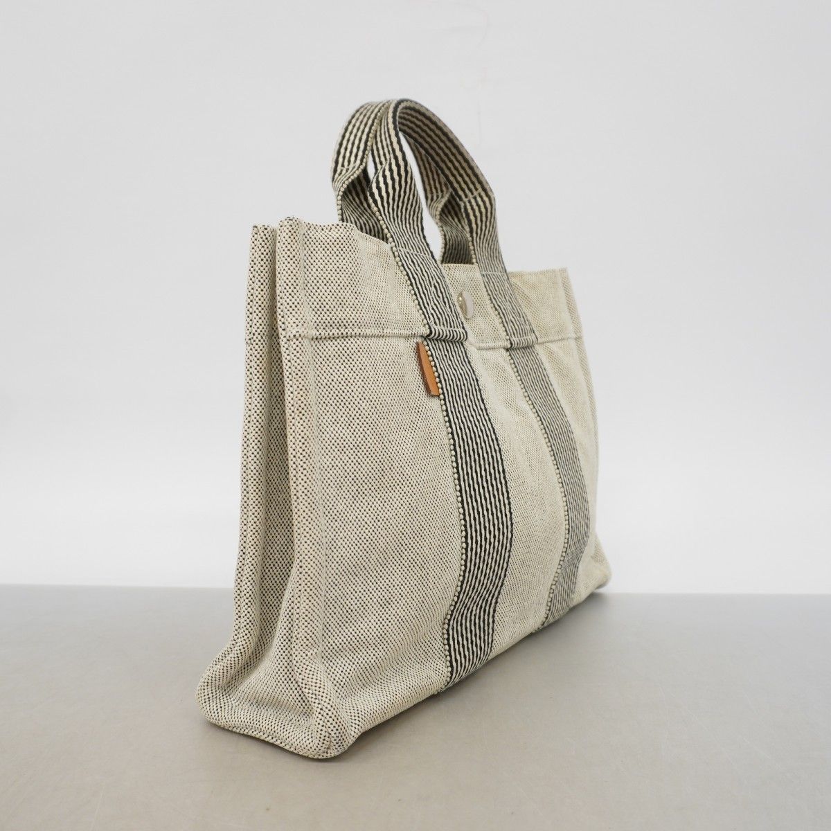 Hermes Tote Fourre Tout Canvas Gray Silver — view 2